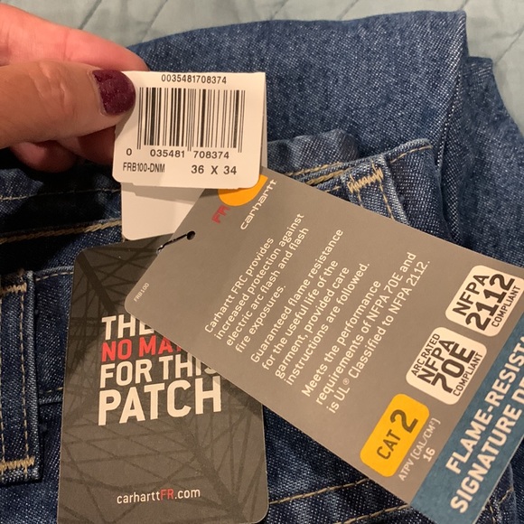 Men’s Carhartt Flame-Resistant Jeans - Picture 3 of 4